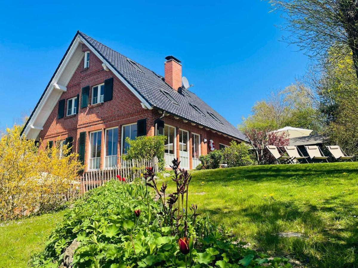 Dat-Klinkerhus Glowe Luaran gambar