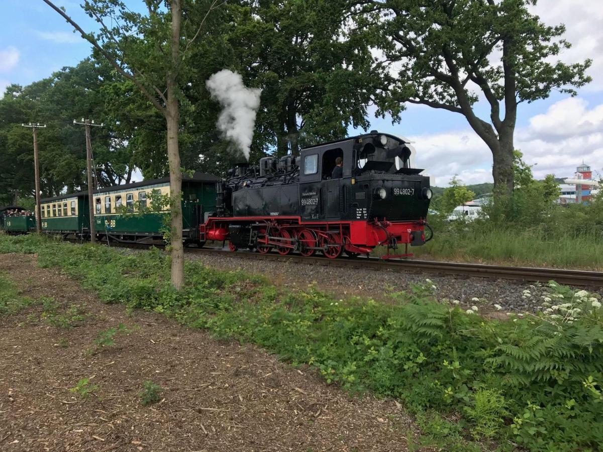 Dat-Klinkerhus Glowe Luaran gambar