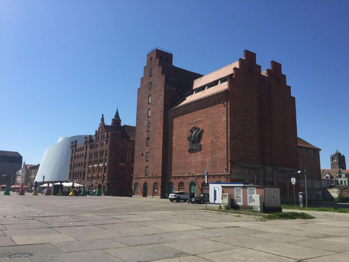Dat-Klinkerhus Glowe Luaran gambar
